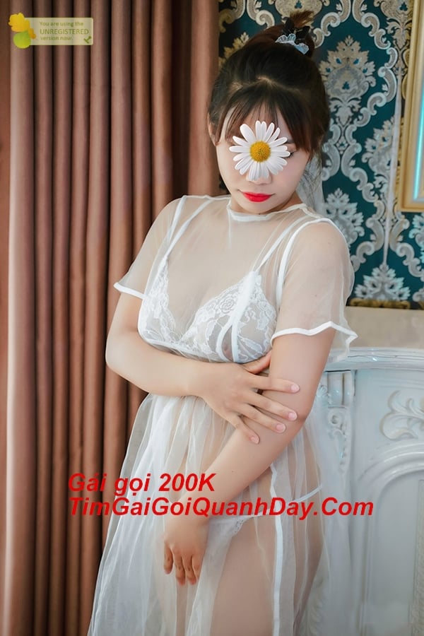 Gái gọi huyện Tiểu Cần đẹp gái dâm đãng ngực to tròn hình 29 Gái gọi huyện Tiểu Cần đẹp gái dâm đãng ngực to tròn hình 28